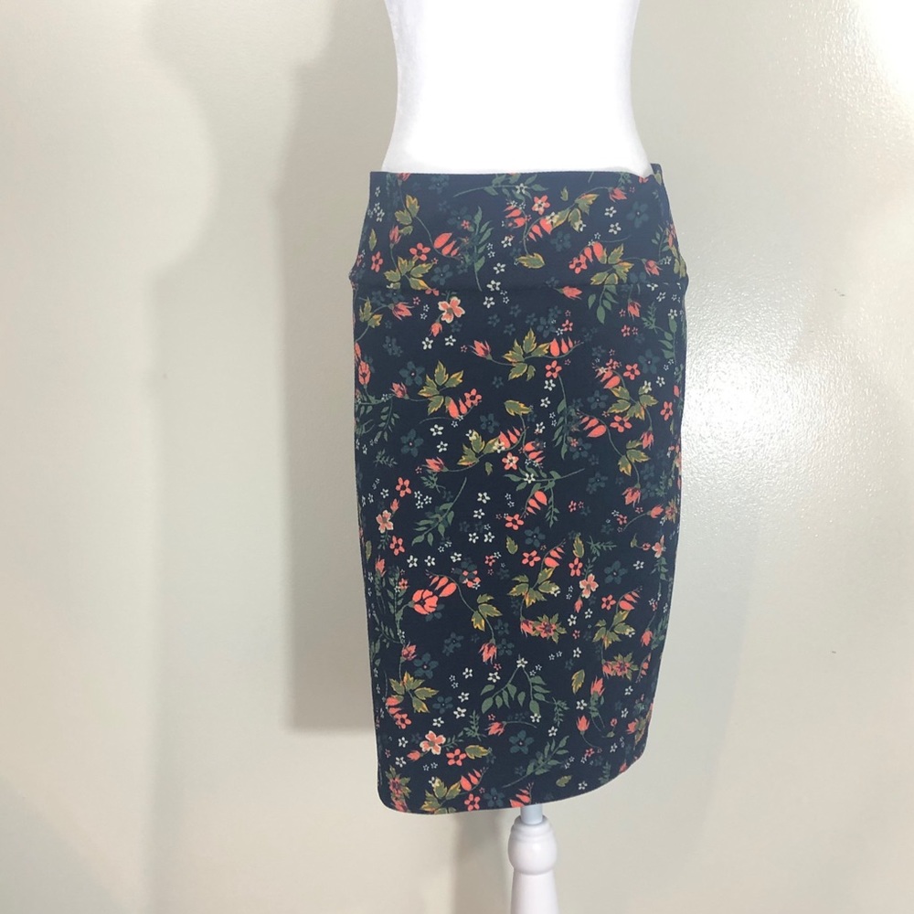 LuLaRoe Cassie Skirt -Medium